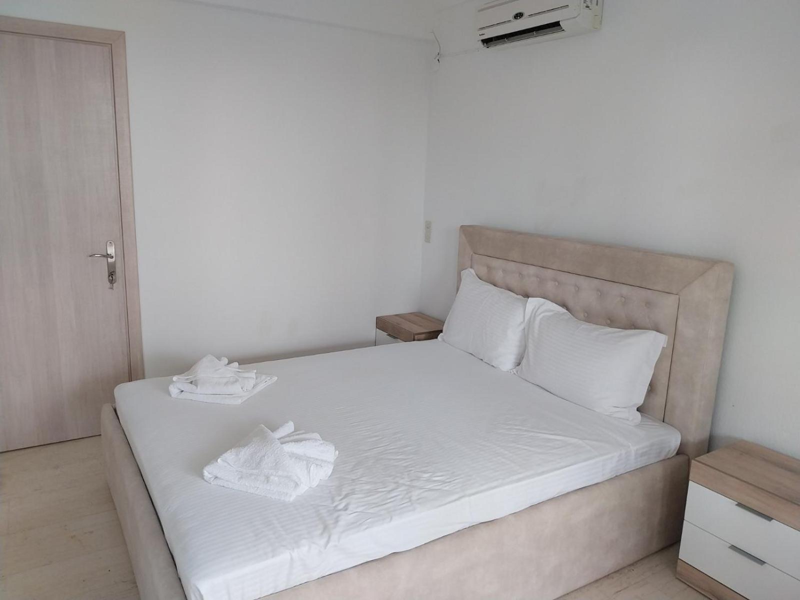 Apartment La Krioneri